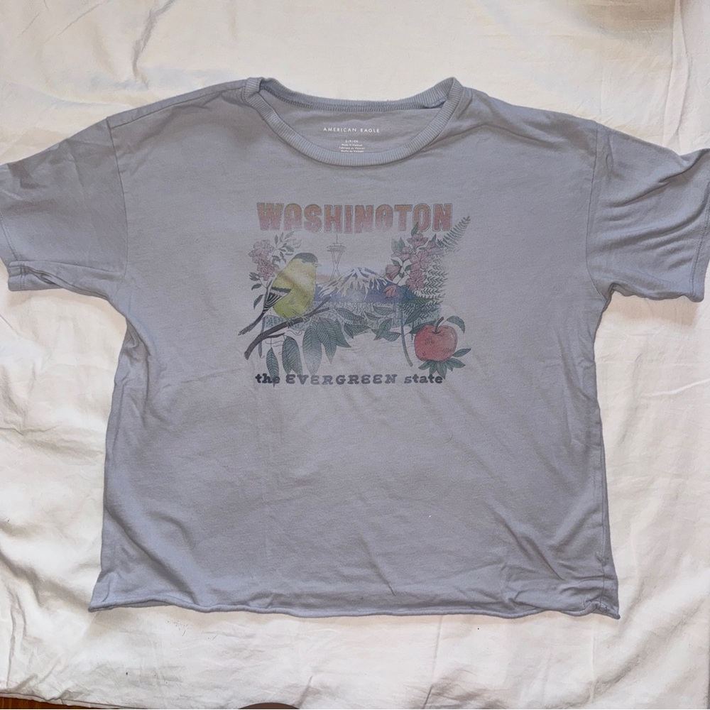American eagle tshirt
